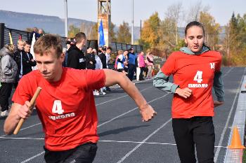 На Златмаше прошла 76-я легкоатлетическая эстафета на призы газеты "Трудовая честь Златмаш"