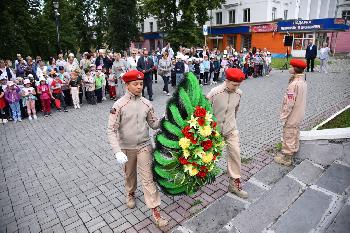 В АО "Златмаш" состоялся митинг, посвященный Дню памяти и скорби