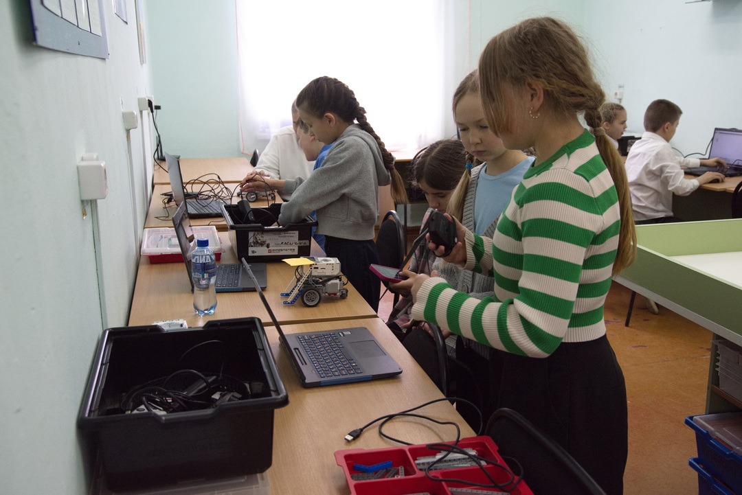 Златмашевцы на состязании роботов